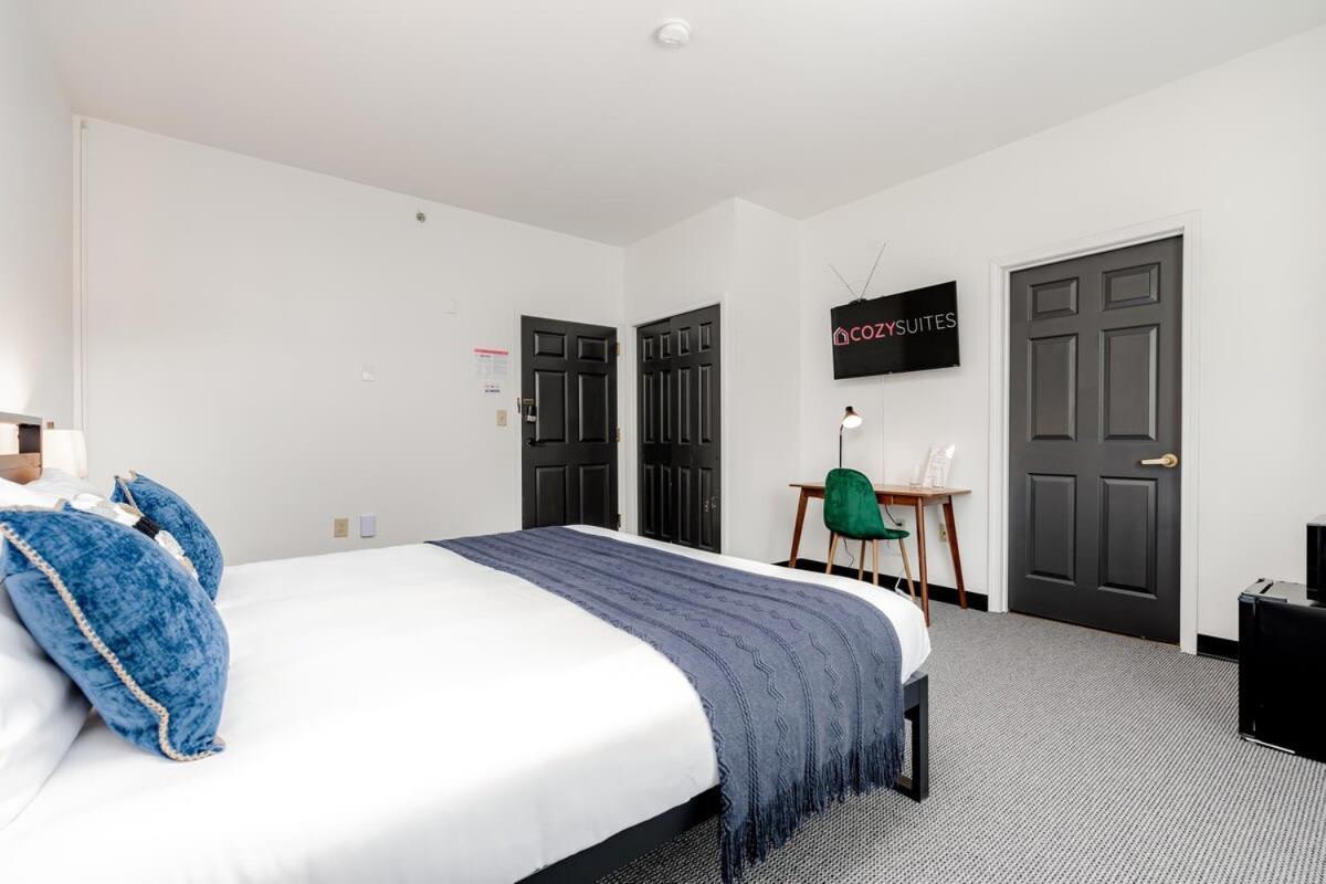 Cozysuites Cwe King Suite With Parking! Tower Grove Bagian luar foto